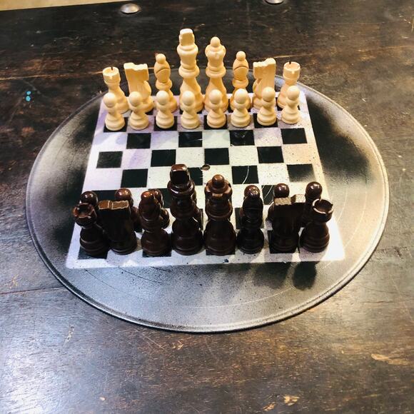 Vinyl Chess Set - Spotted Chrome & Black - Picture 9 of 13